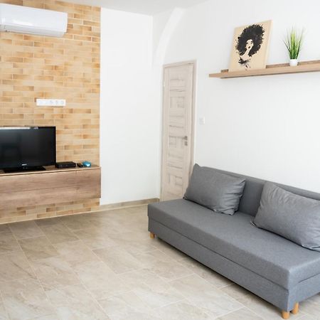 Winestone Corner Apartment Debrecen Exterior foto