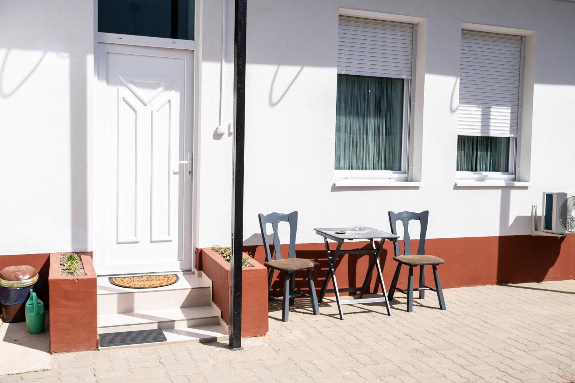 Winestone Corner Apartment Debrecen Exterior foto